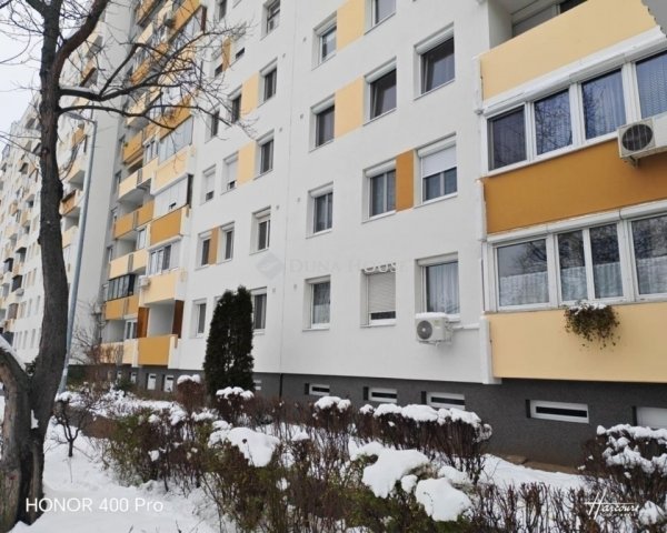 Eladó panellakás, Budapesten, XI. kerületben 69.9 M Ft, 2 szobás