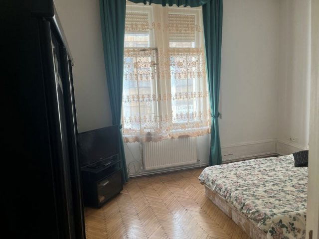 Eladó téglalakás, VIII. kerületben, Bródy Sándor utcában