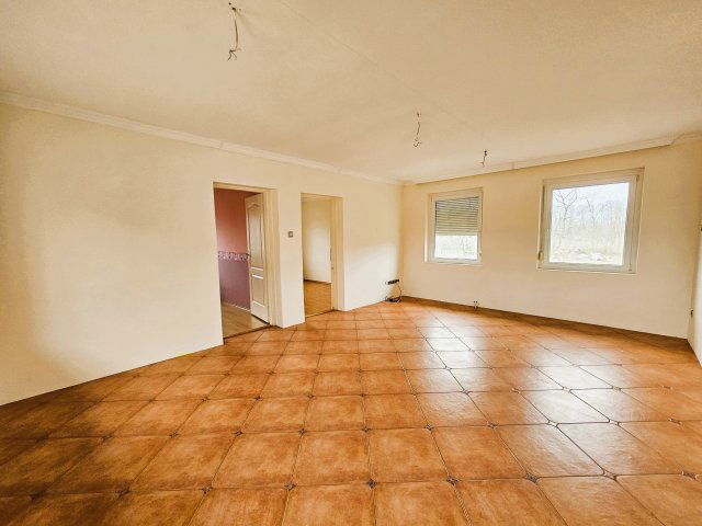 Eladó családi ház, Kiskunhalason 28.75 M Ft, 4 szobás