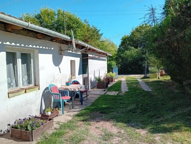Eladó mezogazdasagi ingatlan, Kecskeméten 17.5 M Ft, 3 szobás
