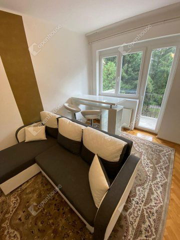 Eladó téglalakás, Zalaegerszegen 37.9 M Ft, 3 szobás