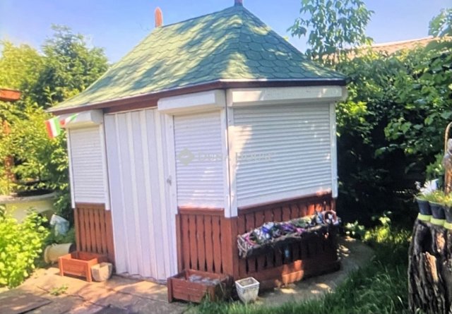 Eladó családi ház, Pusztaszabolcson 69 M Ft, 2 szobás