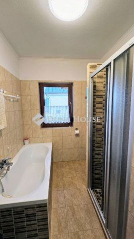 Eladó nyaraló, Szigetcsépen 139.9 M Ft, 4 szobás