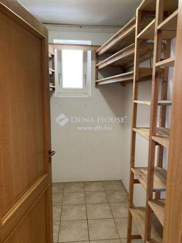 Eladó családi ház, Budapesten, XVII. kerületben 199.9 M Ft
