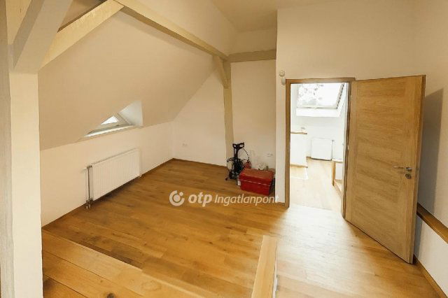 Eladó téglalakás, Budapesten, XII. kerületben 189 M Ft