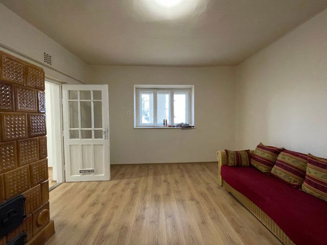 Eladó családi ház, Magyon 14.5 M Ft, 2 szobás