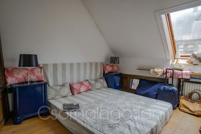 Eladó téglalakás, Csornán 69 M Ft, 4 szobás