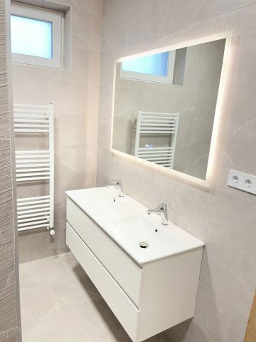 Eladó ikerház, Nyíregyházán 74.99 M Ft, 3 szobás