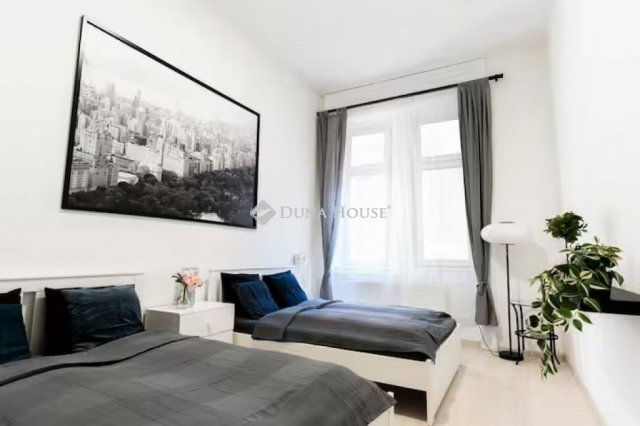 Eladó téglalakás, Budapesten, VII. kerületben 103.9 M Ft