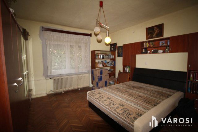 Eladó családi ház, Csepregen 42.3 M Ft, 3 szobás