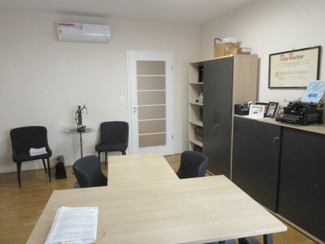 Eladó téglalakás, Debrecenben 97.9 M Ft, 3 szobás