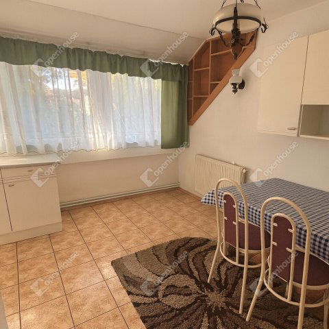 Eladó sorház, Sopronban 119.9 M Ft, 5 szobás