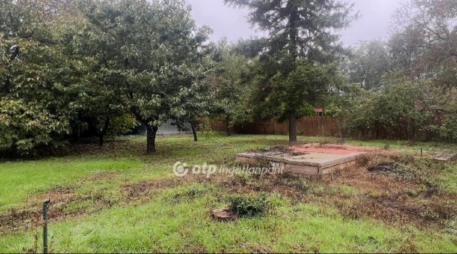 Eladó telek, Szolnokon 10 M Ft / költözzbe.hu