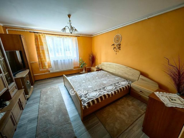 Eladó családi ház, Kunhegyesen 14 M Ft, 2 szobás