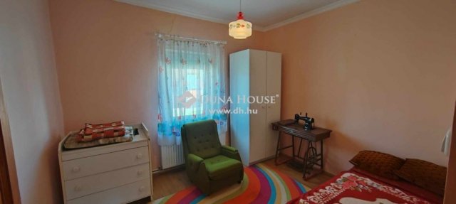 Eladó családi ház, Fityeházon 33.98 M Ft, 4 szobás