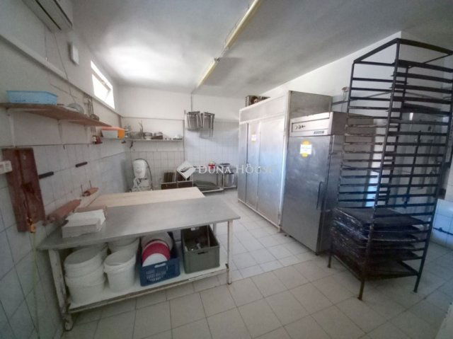 Eladó üzlethelyiség, Hatvanban 59.9 M Ft / költözzbe.hu