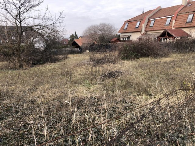Eladó telek, Budapesten, XVII. kerületben 90 M Ft