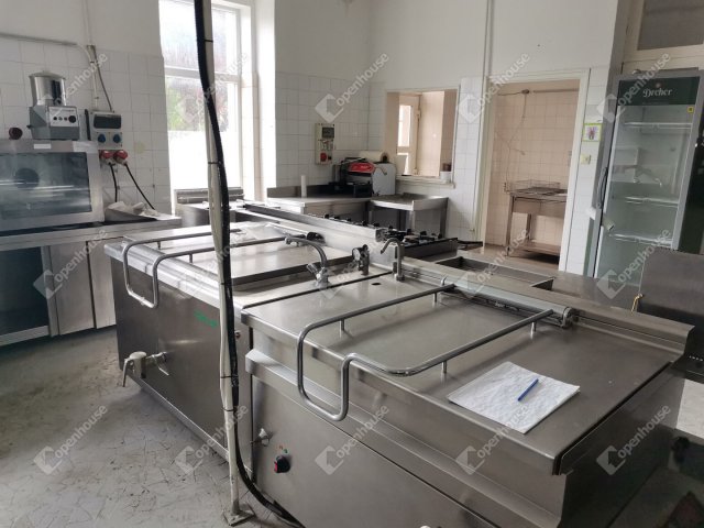 Eladó üzlethelyiség, Lábatlanon 140 M Ft / költözzbe.hu