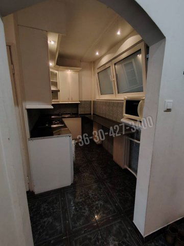 Eladó panellakás, Dunaújvárosban 34.9 M Ft, 2 szobás