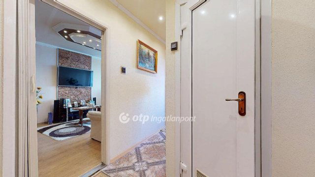 Eladó panellakás, Nyíregyházán 38 M Ft, 2 szobás