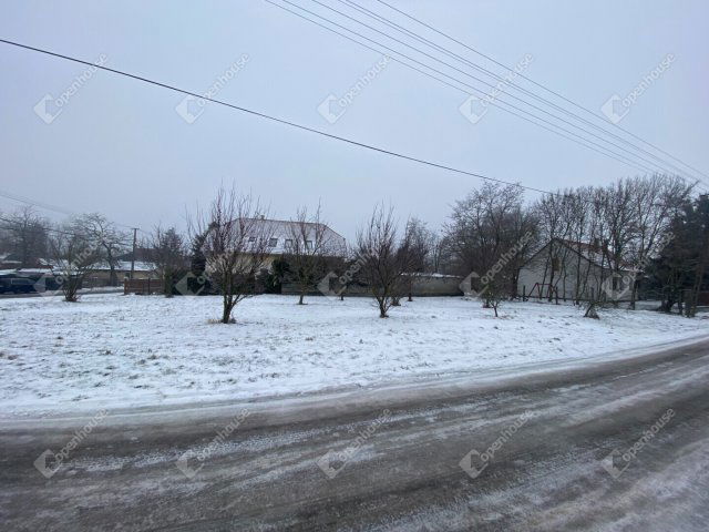 Eladó telek, Halászin 10.89 M Ft / költözzbe.hu