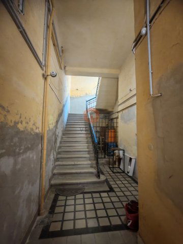 Kiadó téglalakás, albérlet, Pécsett 190 E Ft / hó, 2+1 szobás