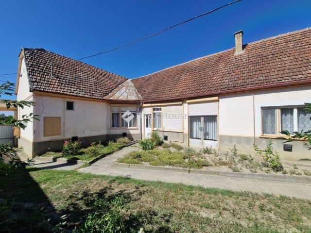 Eladó családi ház, Császártöltésen 16.99 M Ft, 5 szobás