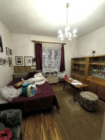 Eladó családi ház, Zsámbokon 25 M Ft, 3+1 szobás