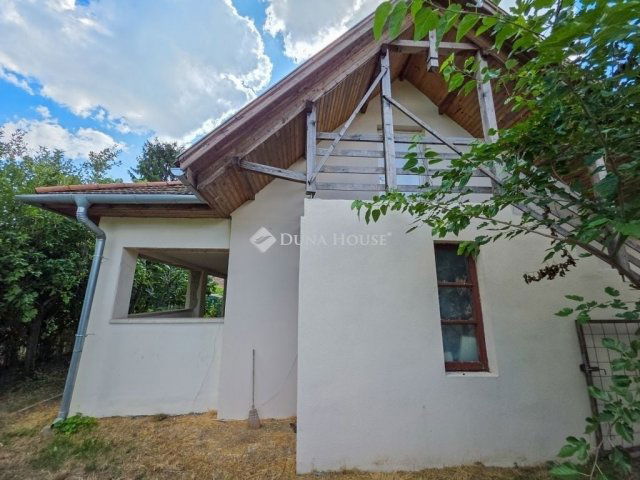 Eladó ikerház, Velencén 89 M Ft, 4 szobás / költözzbe.hu