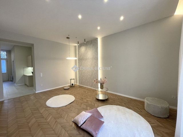 Eladó téglalakás, Budapesten, II. kerületben 108.9 M Ft