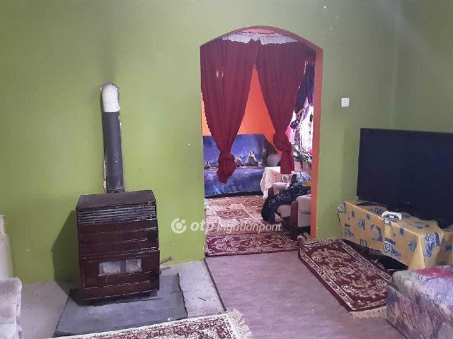 Eladó családi ház, Gyöngyöstarjánon 13.8 M Ft, 2+1 szobás