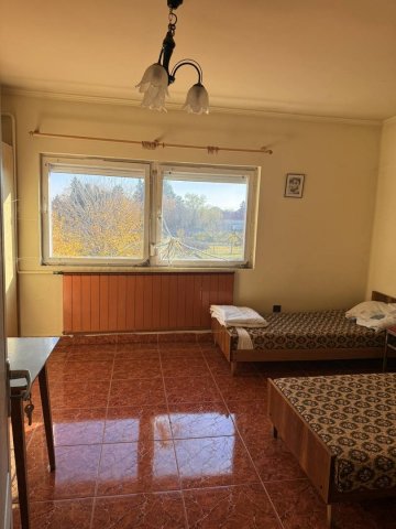 Eladó családi ház, Hatvanban 107 M Ft, 6 szobás