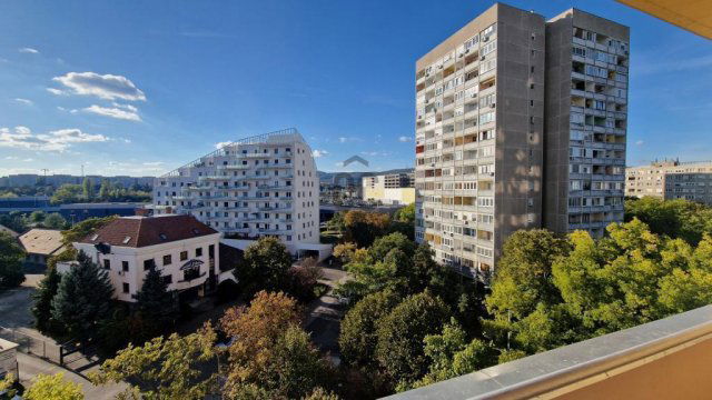 Eladó panellakás, Budapesten, XI. kerületben 64 M Ft, 1 szobás