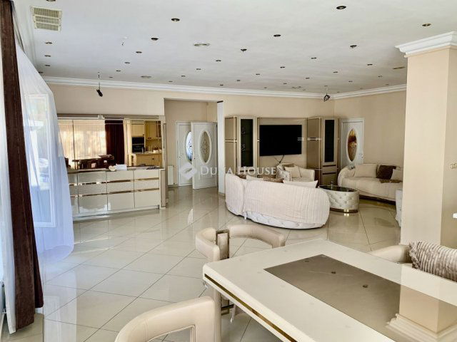 Eladó ikerház, Budapesten, XXII. kerületben, Jókai Mór utcában