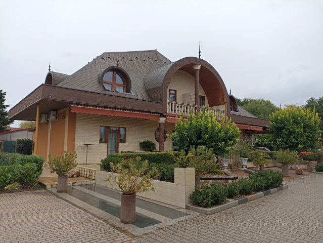 Eladó hotel, Kaposváron 550 M Ft / költözzbe.hu