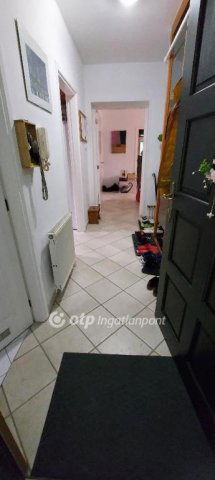 Eladó téglalakás, Kecskeméten 95 M Ft, 3+1 szobás