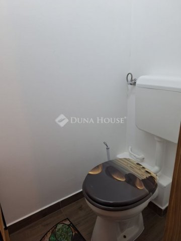 Kiadó téglalakás, albérlet, Debrecenben 280 E Ft / hó, 2 szobás