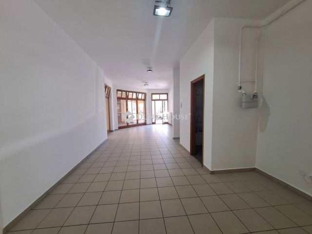 Eladó üzlethelyiség, Baján 39.9 M Ft / költözzbe.hu