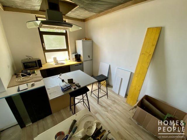 Eladó családi ház, Szegeden 25 M Ft, 1+1 szobás