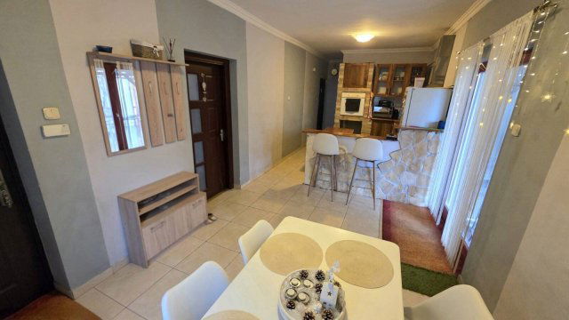 Eladó családi ház, Tökölön 63.99 M Ft, 2 szobás