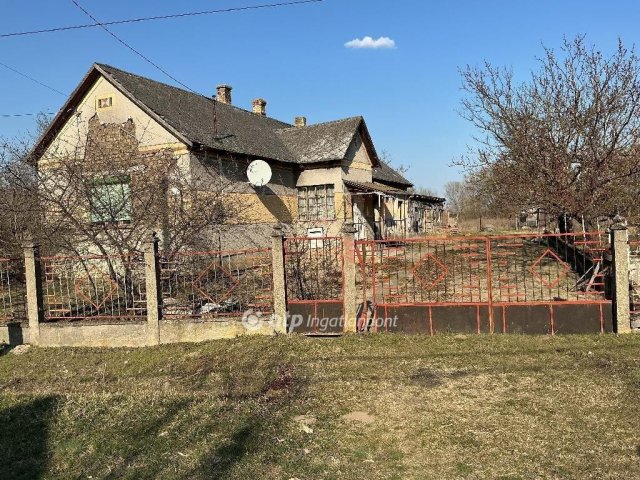 Eladó családi ház, Nyírbélteken 7 M Ft, 2 szobás