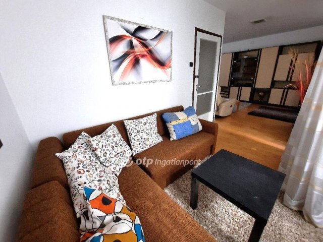 Eladó sorház, Keszthelyen 115 M Ft, 4+1 szobás