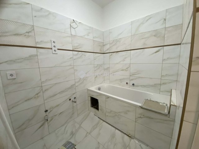 Eladó téglalakás, Budapesten, XIII. kerületben 76.9 M Ft