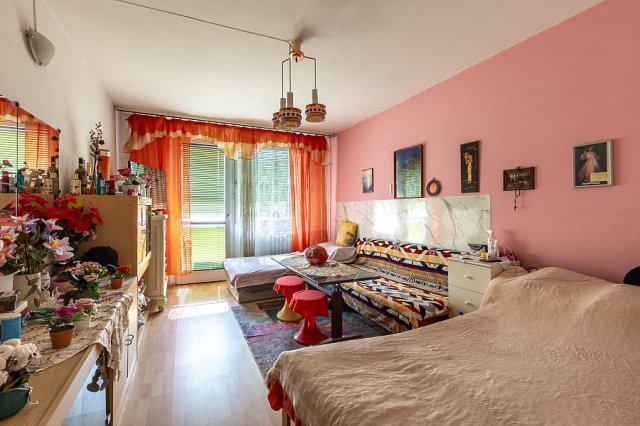 Eladó panellakás, Budapesten, XXI. kerületben, Ady Endre úton