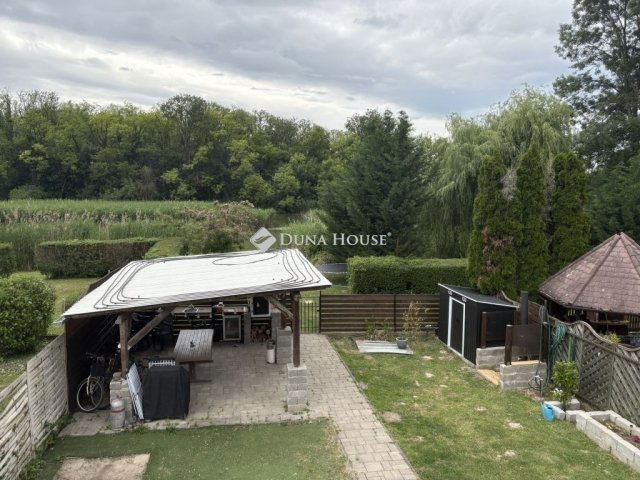 Eladó családi ház, Taksonyon 89.8 M Ft, 4 szobás