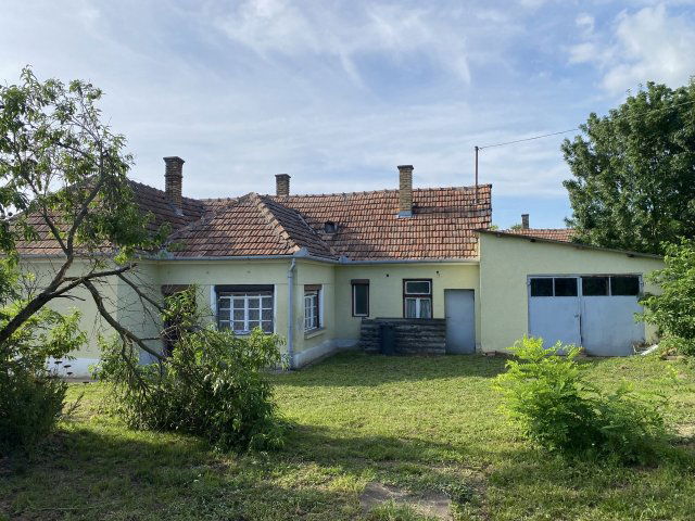 Eladó családi ház, Türjén 18.9 M Ft, 2+1 szobás