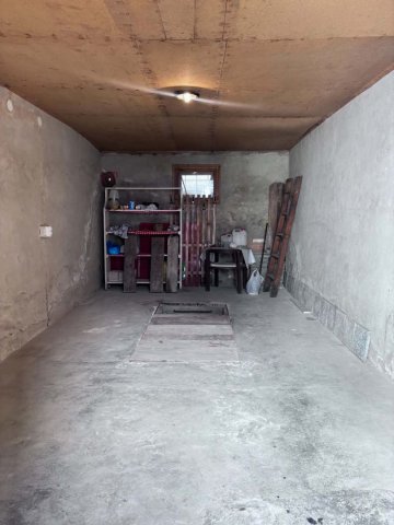 Eladó garázs, Egerben 8.9 M Ft / költözzbe.hu