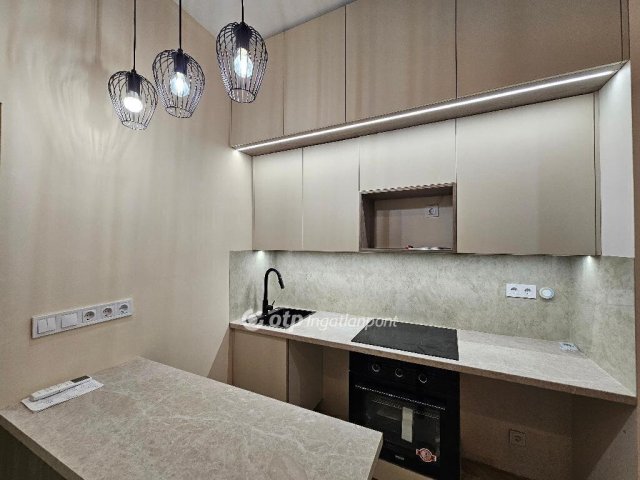 Eladó téglalakás, Budapesten, VII. kerületben 139.9 M Ft