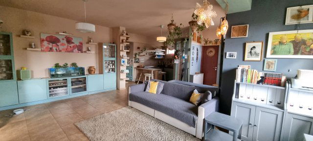 Eladó téglalakás, Zsámbékon 86.9 M Ft, 3 szobás