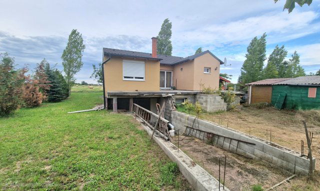 Eladó családi ház, Levélen 73 M Ft, 2 szobás